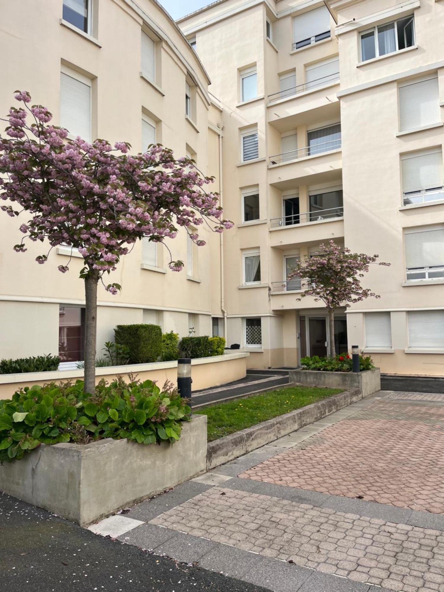 Julia Home, Madamedemconciergerie Реймс Екстериор снимка